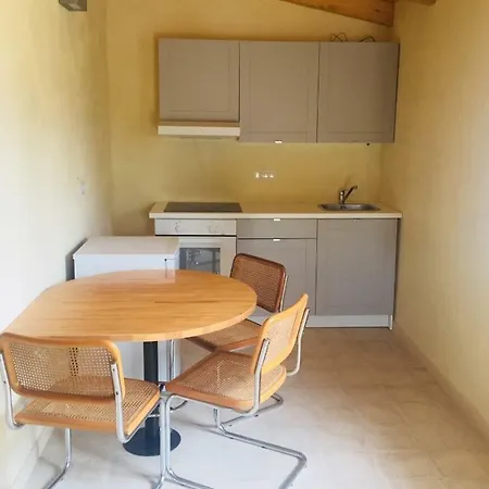 La Casa Del Miele Di Borgo Carbone Vakantiehuis