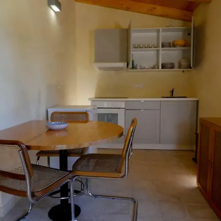 La Casa Del Miele Di Borgo Carbone 펜션 로크리