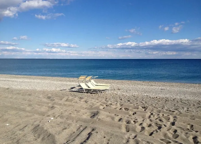 La Casa Del Miele Di Borgo Carbone 度假居 洛克里